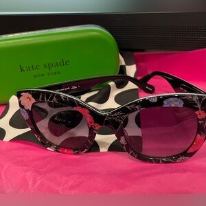 Kate Spade Black Sunglasses with Floral Design New in Case